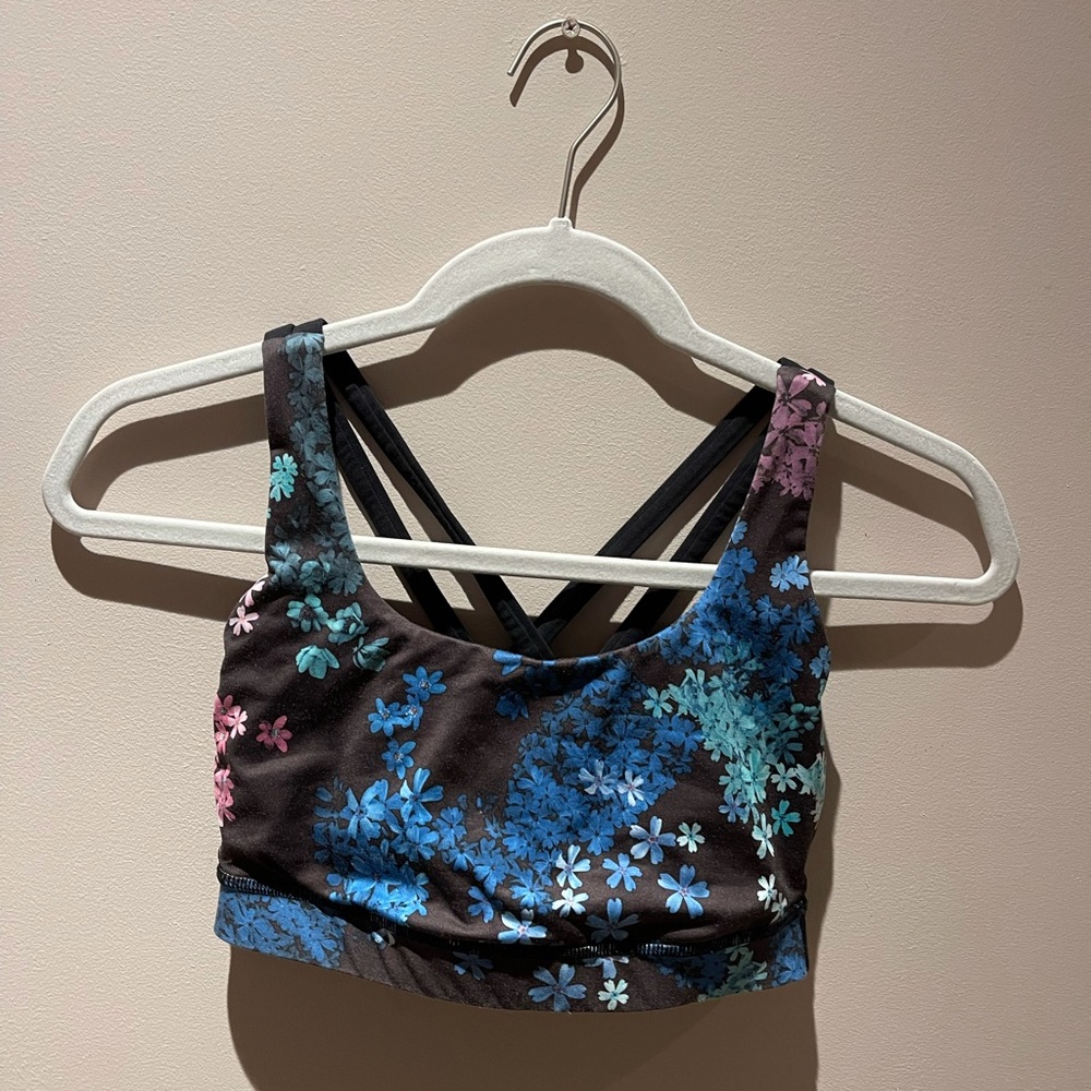 Lululemon energy bra